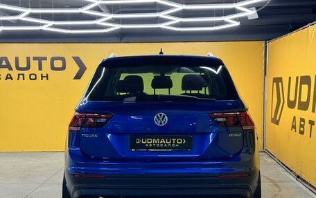 Volkswagen Tiguan II, 2018 год, 2 499 000 рублей, 11 фотография