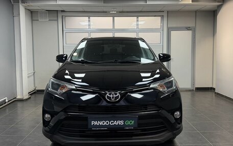 Toyota RAV4, 2018 год, 2 430 000 рублей, 2 фотография
