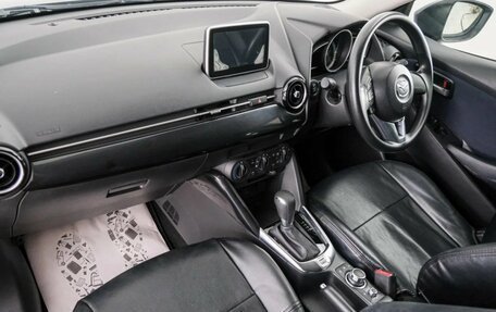 Mazda Demio IV, 2015 год, 1 099 000 рублей, 13 фотография