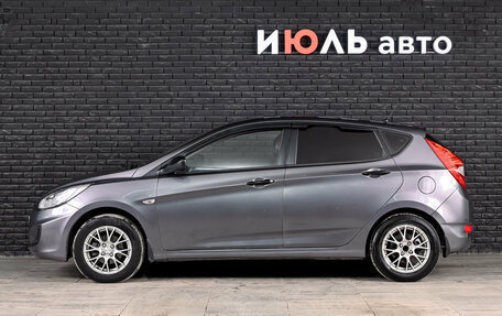 Hyundai Solaris II рестайлинг, 2011 год, 600 000 рублей, 4 фотография