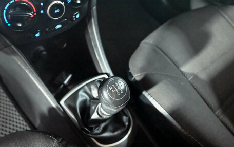 Hyundai Solaris II рестайлинг, 2011 год, 600 000 рублей, 8 фотография