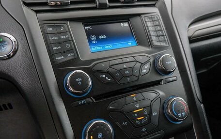 Ford Fusion (North America) II, 2016 год, 1 599 000 рублей, 17 фотография