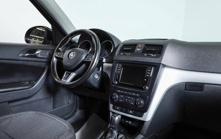Skoda Yeti I рестайлинг, 2016 год, 1 449 000 рублей, 10 фотография