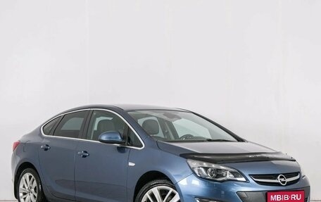 Opel Astra J, 2014 год, 1 049 000 рублей, 1 фотография