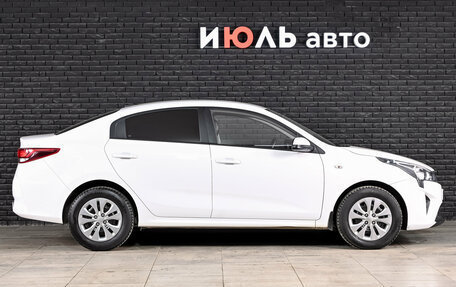 KIA Rio IV, 2021 год, 1 700 000 рублей, 10 фотография