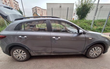 KIA Rio IV, 2018 год, 1 000 000 рублей, 1 фотография