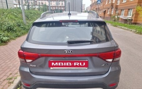 KIA Rio IV, 2018 год, 1 000 000 рублей, 3 фотография