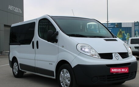 Renault Trafic, 2009 год, 1 669 000 рублей, 3 фотография