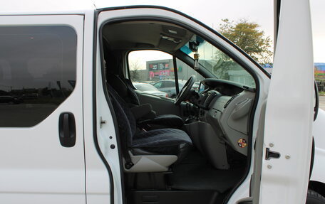 Renault Trafic, 2009 год, 1 669 000 рублей, 19 фотография