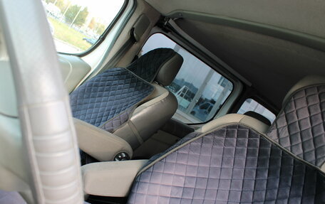 Renault Trafic, 2009 год, 1 669 000 рублей, 27 фотография