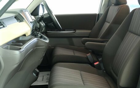 Honda Freed II, 2016 год, 1 699 000 рублей, 19 фотография