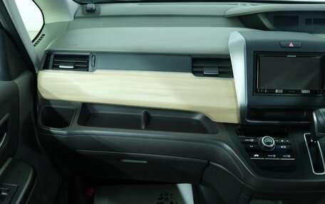Honda Freed II, 2016 год, 1 699 000 рублей, 17 фотография