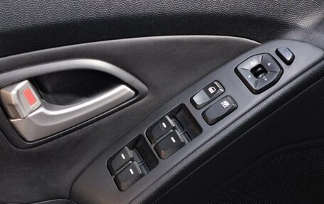 Hyundai ix35 I рестайлинг, 2012 год, 1 050 000 рублей, 16 фотография