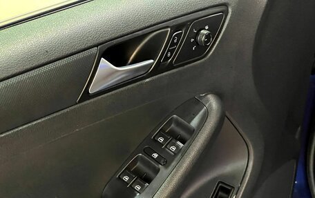 Volkswagen Jetta VI, 2015 год, 1 570 000 рублей, 15 фотография