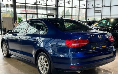 Volkswagen Jetta VI, 2015 год, 1 570 000 рублей, 7 фотография