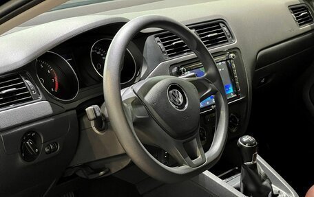 Volkswagen Jetta VI, 2015 год, 1 570 000 рублей, 11 фотография