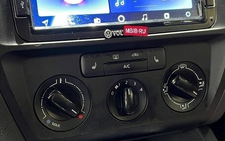 Volkswagen Jetta VI, 2015 год, 1 570 000 рублей, 14 фотография