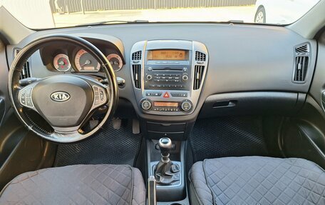 KIA cee'd I рестайлинг, 2008 год, 630 000 рублей, 11 фотография