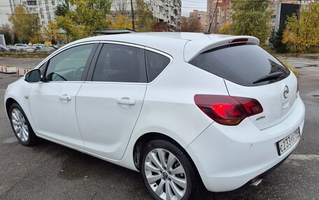 Opel Astra J, 2012 год, 430 000 рублей, 3 фотография