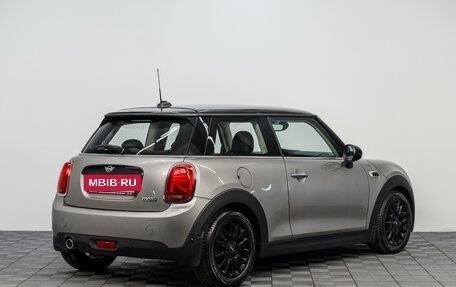 MINI Hatch, 2019 год, 2 490 000 рублей, 5 фотография