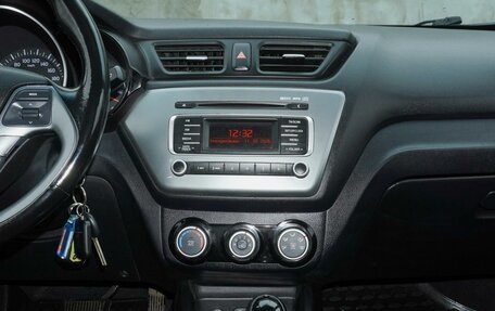KIA Rio III рестайлинг, 2016 год, 1 098 000 рублей, 18 фотография