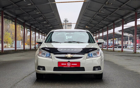 Chevrolet Epica, 2012 год, 699 900 рублей, 3 фотография