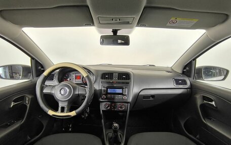 Volkswagen Polo VI (EU Market), 2013 год, 799 000 рублей, 10 фотография