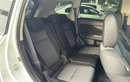 Mitsubishi Outlander III рестайлинг 3, 2020 год, 2 150 000 рублей, 17 фотография