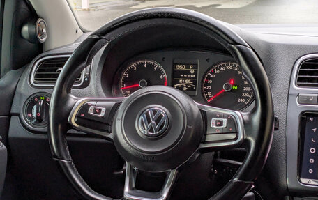 Volkswagen Polo VI (EU Market), 2019 год, 1 324 900 рублей, 12 фотография