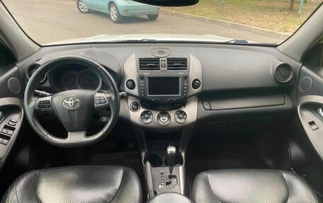 Toyota RAV4, 2012 год, 1 690 000 рублей, 15 фотография