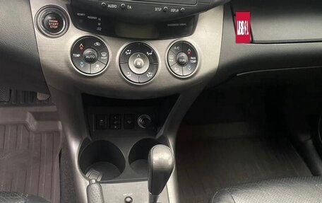 Toyota RAV4, 2012 год, 1 690 000 рублей, 17 фотография