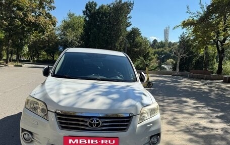 Toyota RAV4, 2012 год, 1 690 000 рублей, 22 фотография
