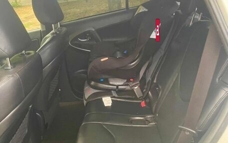 Toyota RAV4, 2012 год, 1 690 000 рублей, 14 фотография