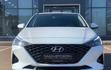 Hyundai Solaris II рестайлинг, 2021 год, 1 725 000 рублей, 3 фотография