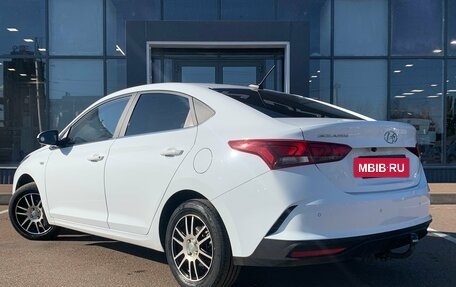 Hyundai Solaris II рестайлинг, 2021 год, 1 725 000 рублей, 5 фотография