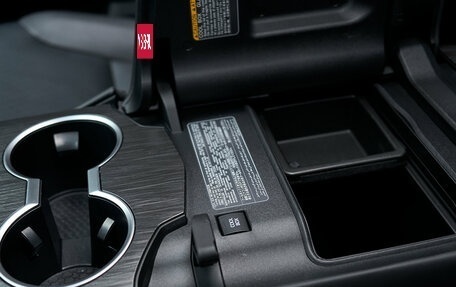 Toyota Land Cruiser, 2022 год, 9 890 000 рублей, 37 фотография