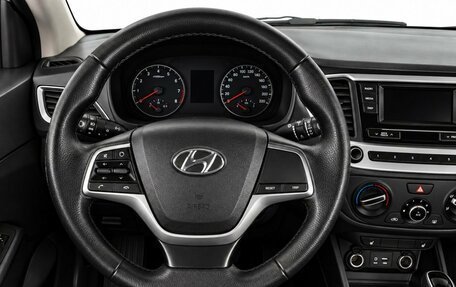 Hyundai Solaris II рестайлинг, 2018 год, 1 399 000 рублей, 8 фотография