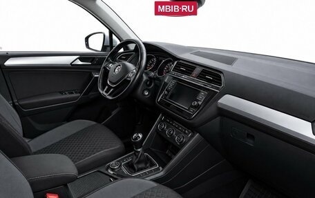 Volkswagen Tiguan II, 2017 год, 1 879 000 рублей, 15 фотография