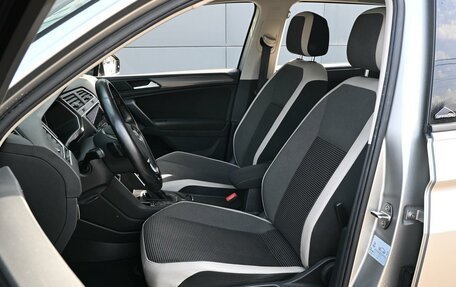 Volkswagen Tiguan II, 2018 год, 2 674 000 рублей, 10 фотография