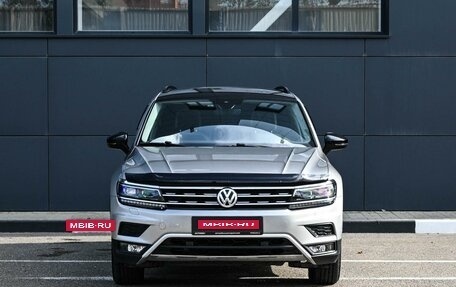 Volkswagen Tiguan II, 2018 год, 2 674 000 рублей, 3 фотография