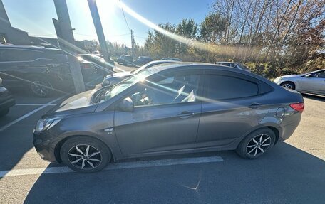 Hyundai Solaris II рестайлинг, 2012 год, 674 000 рублей, 3 фотография