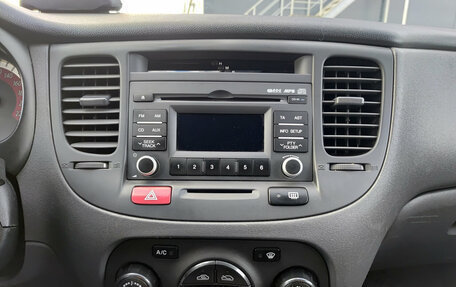 KIA Rio II, 2010 год, 409 000 рублей, 18 фотография