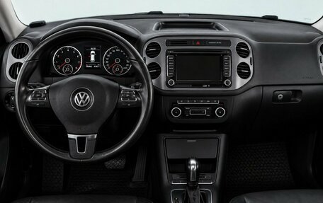 Volkswagen Tiguan I, 2011 год, 1 279 000 рублей, 12 фотография