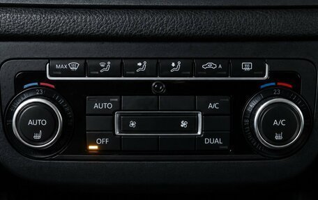 Volkswagen Tiguan I, 2011 год, 1 279 000 рублей, 16 фотография