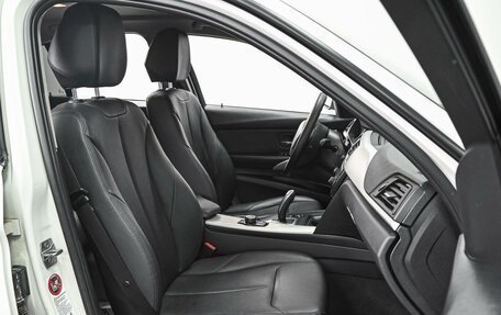 BMW 3 серия, 2013 год, 1 424 000 рублей, 8 фотография