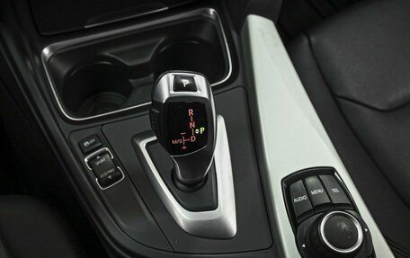 BMW 3 серия, 2013 год, 1 424 000 рублей, 12 фотография