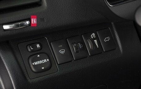 Toyota Highlander III, 2010 год, 2 190 000 рублей, 11 фотография