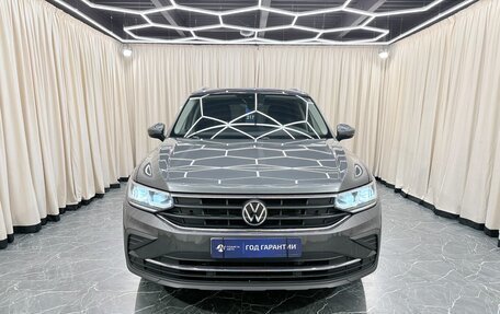 Volkswagen Tiguan II, 2021 год, 3 499 900 рублей, 9 фотография