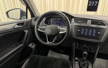 Volkswagen Tiguan II, 2021 год, 3 499 900 рублей, 14 фотография