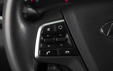 Hyundai Solaris II рестайлинг, 2020 год, 1 300 000 рублей, 9 фотография
